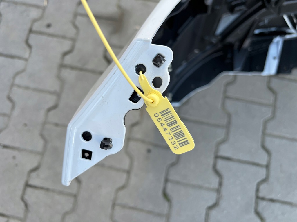 фото №12, Бампер перед передний bmw i4 g26 цвет a300