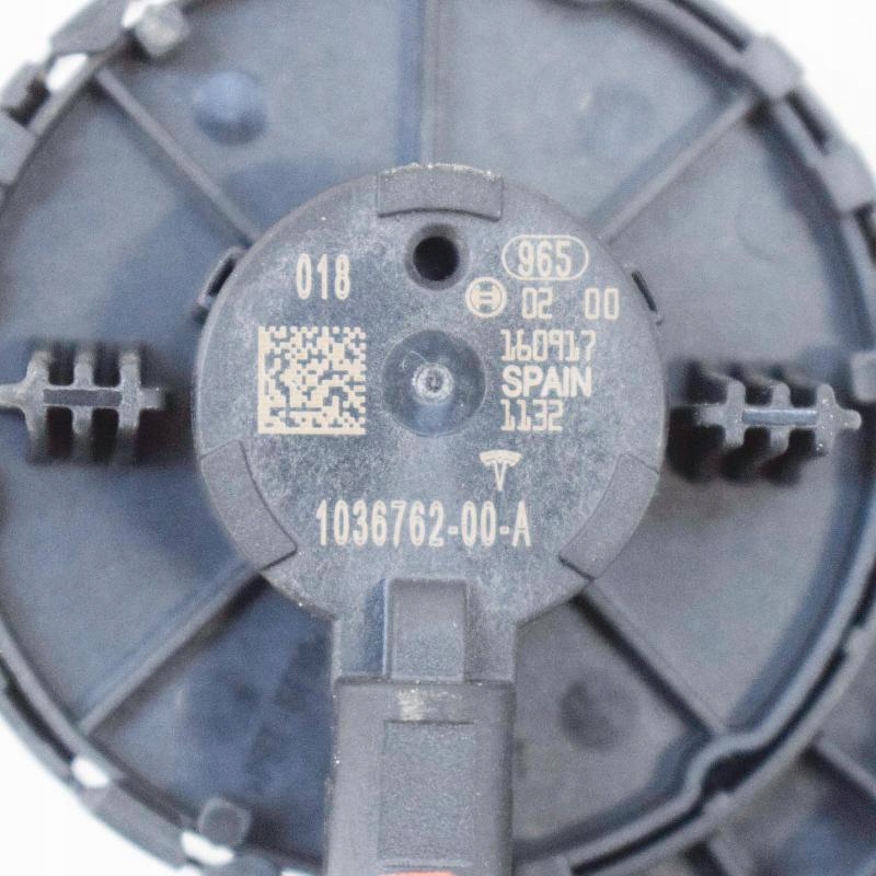 фото №6, Tesla model x датчик удару передній правий 1036762-00-a 2016