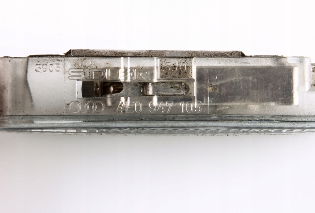 фото №4, Audi лампа освещение салона кабины 4e0947105