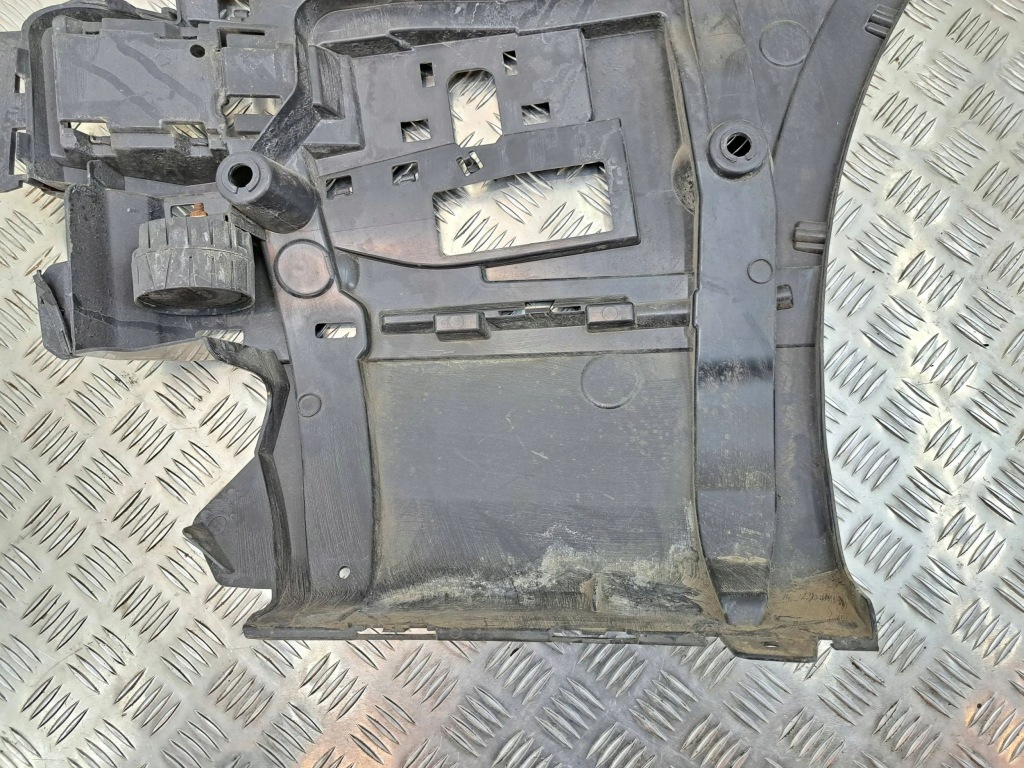 фото №6, Bmw 7 g11 g12 2017 кронштейн / кронштейн бампера заднего