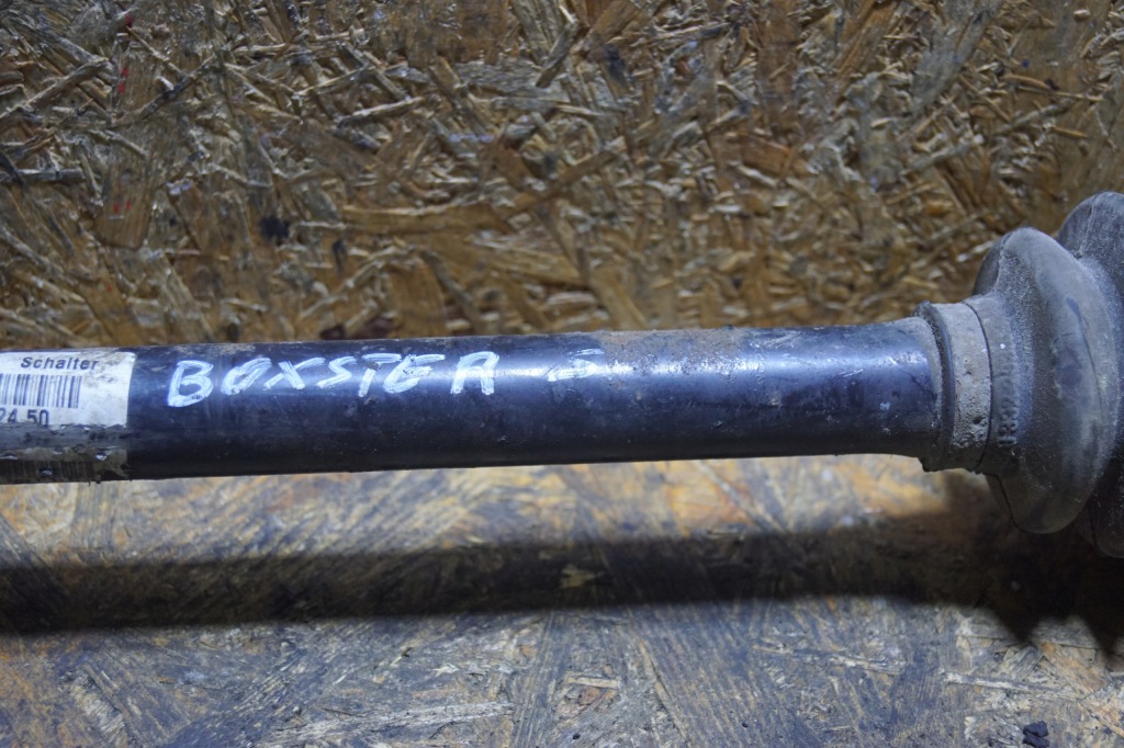 Приводной вал задний porsche boxster 986 98633202450 в Украине