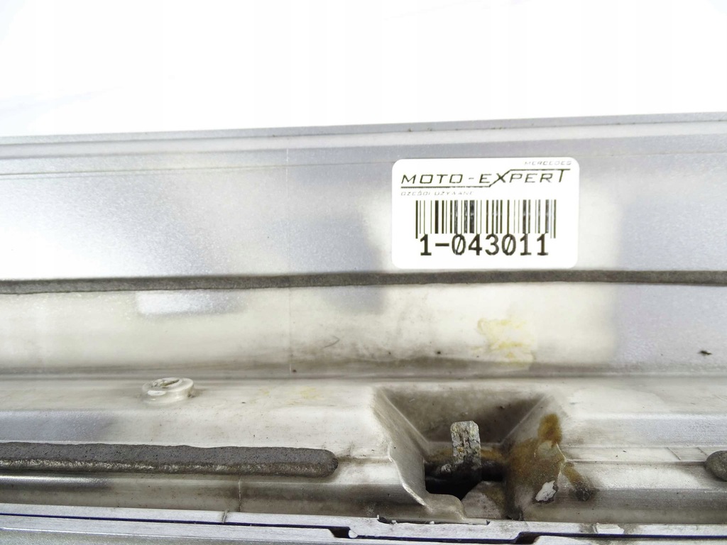 фото №8, Mercedes vaneo w414 спойлер задняя лампа свет стоп 9744 a4148200056