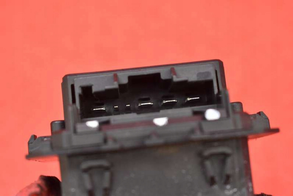 фото №8, Резистор обдув резистор резистор t1000034zd peugeot 208 1 i 15-19