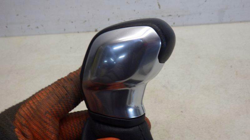 Ручка чехол переключения передач peugeot 208 1 рестайлинг  ручка чехол передач 208 1 с Разборки