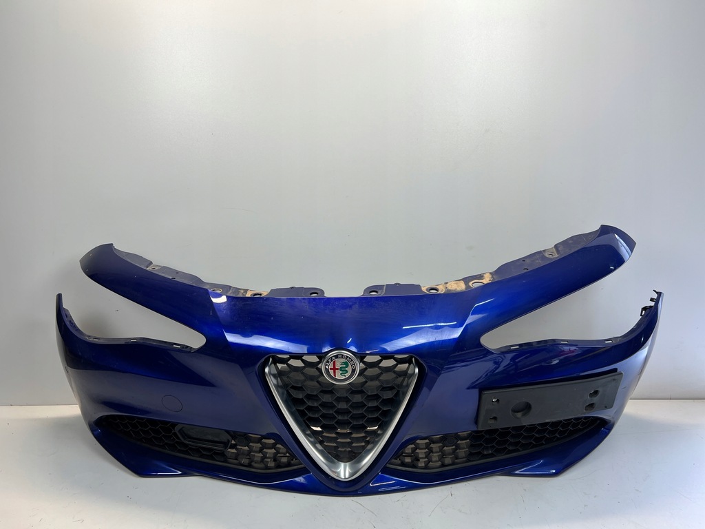 фото №1, Alfa romeo giulia бампер перед kompletny 4xpdc