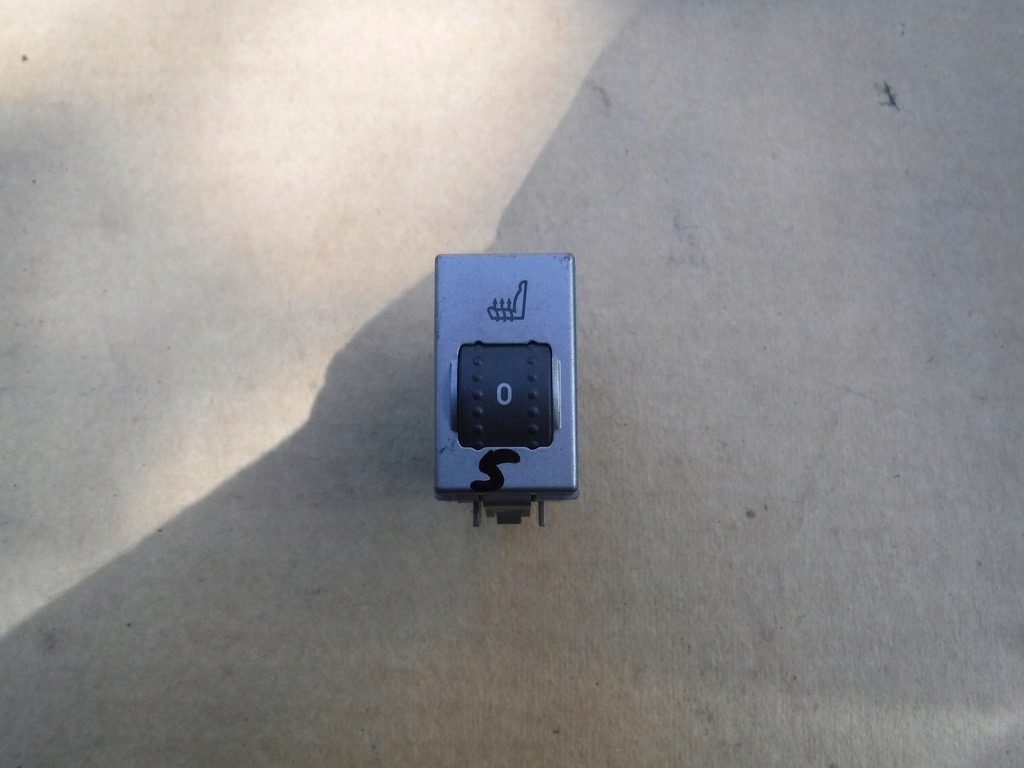 фото №6, Перемикач підігрів сидіння ford kuga mk1