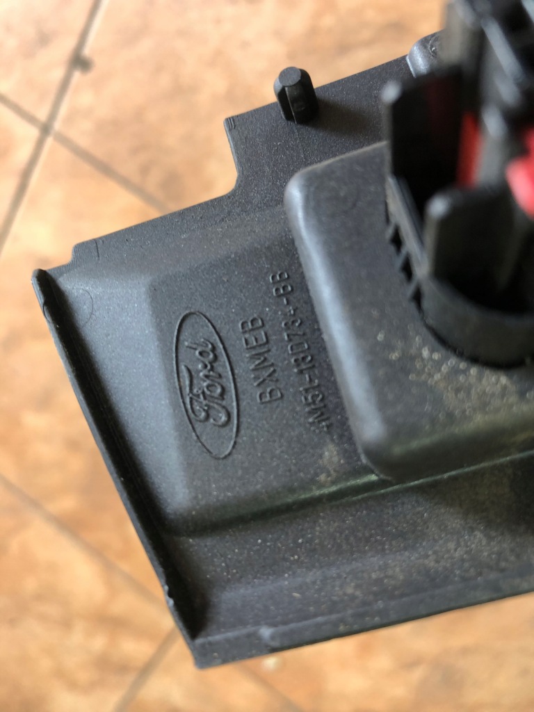 фото №4, Панель перемикачів ford оригінальний номер 4m51-13d734-bc