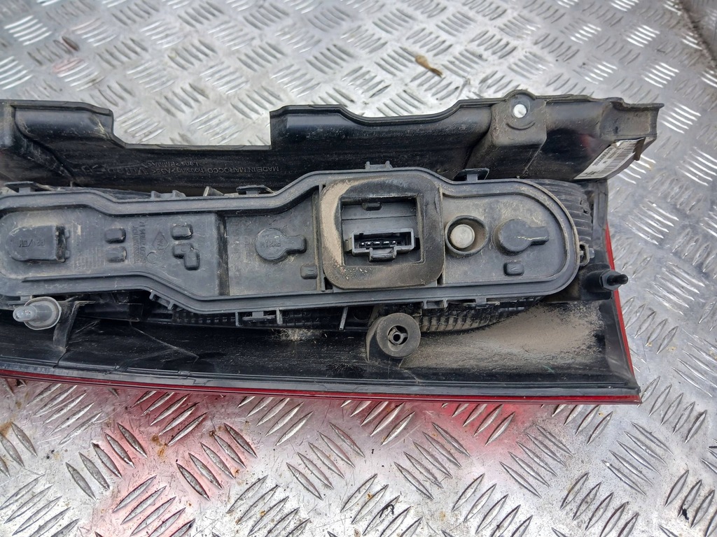 фото №9, Dacia dokker лампа задняя правая правый задняя 265509604r 2019r