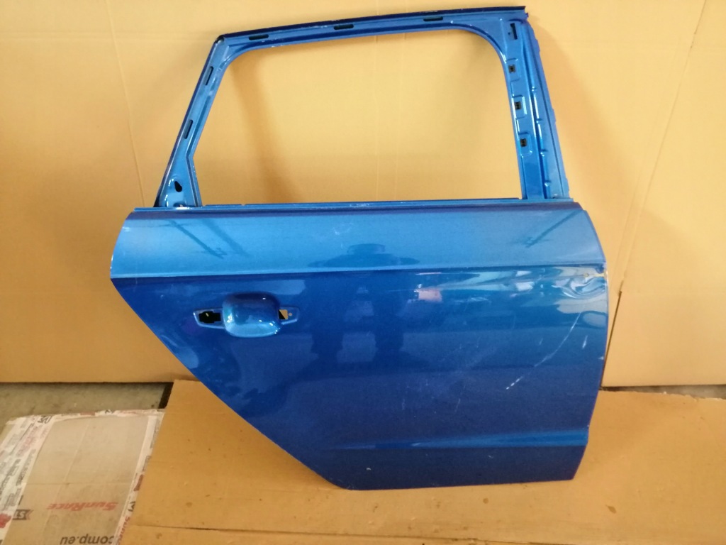 фото №1, Audi a3 8v 8v4 двері праве задня 8v4833124