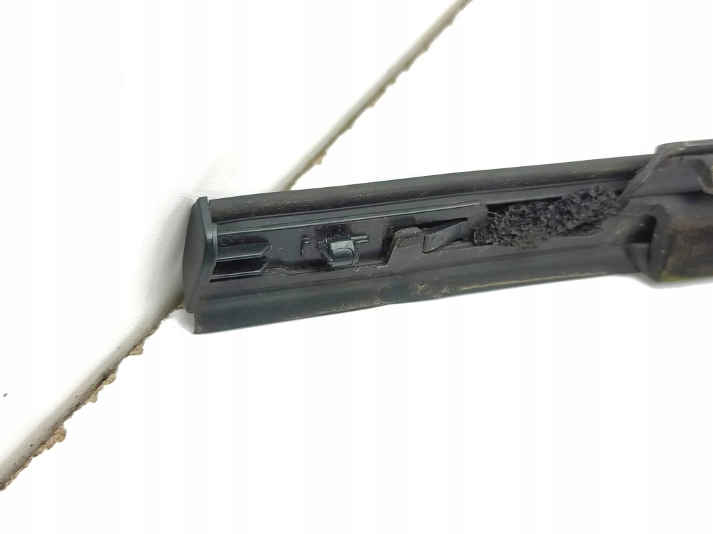 фото №8, Hyundai i20 bc3 bi3 2023 правая сторона накладки