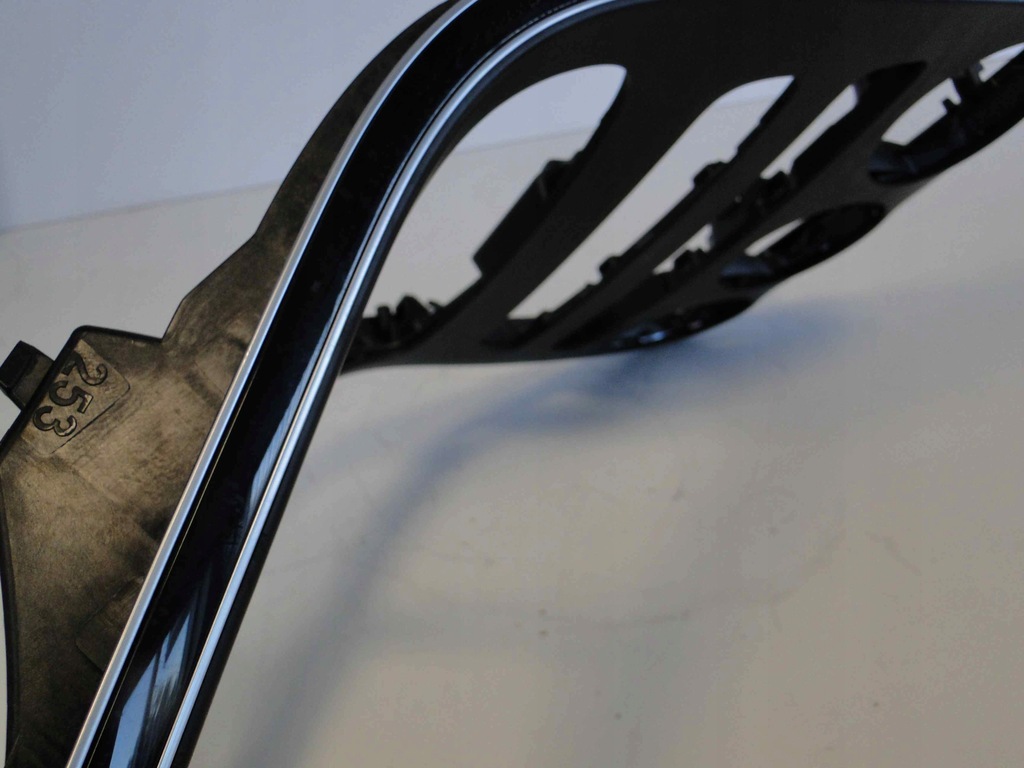 фото №8, Mercedes glc x253 253 coupe панель рамка середина