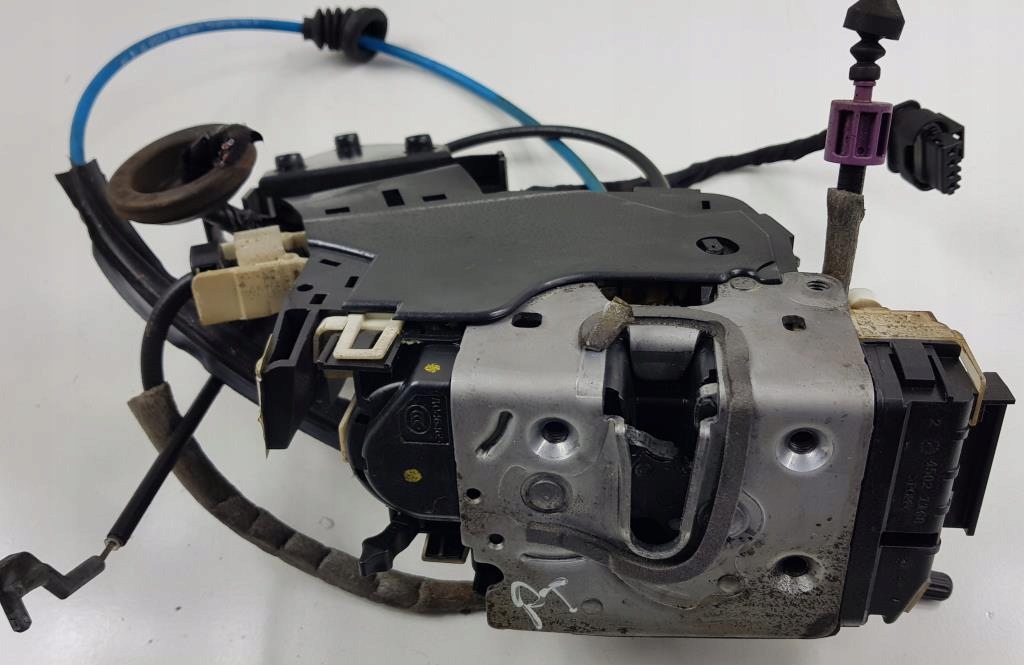 фото №6, Замок двері правий задня mercedes glk x204