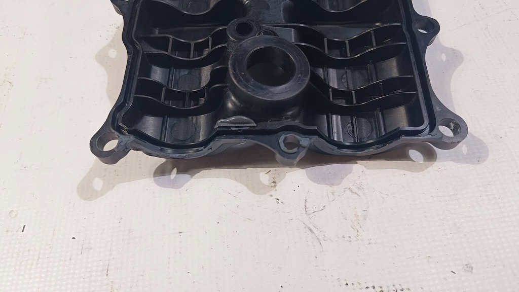 фото №8, Кришка головки клапанів вала розподільного валу ліва subaru wrx vb 2.4 2022+