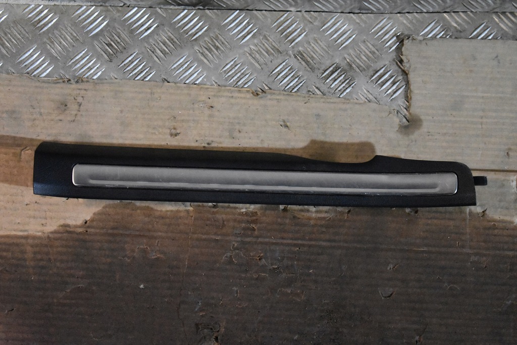 фото №1, Молдинг накладка поріг задня ліва mercedes w223 1