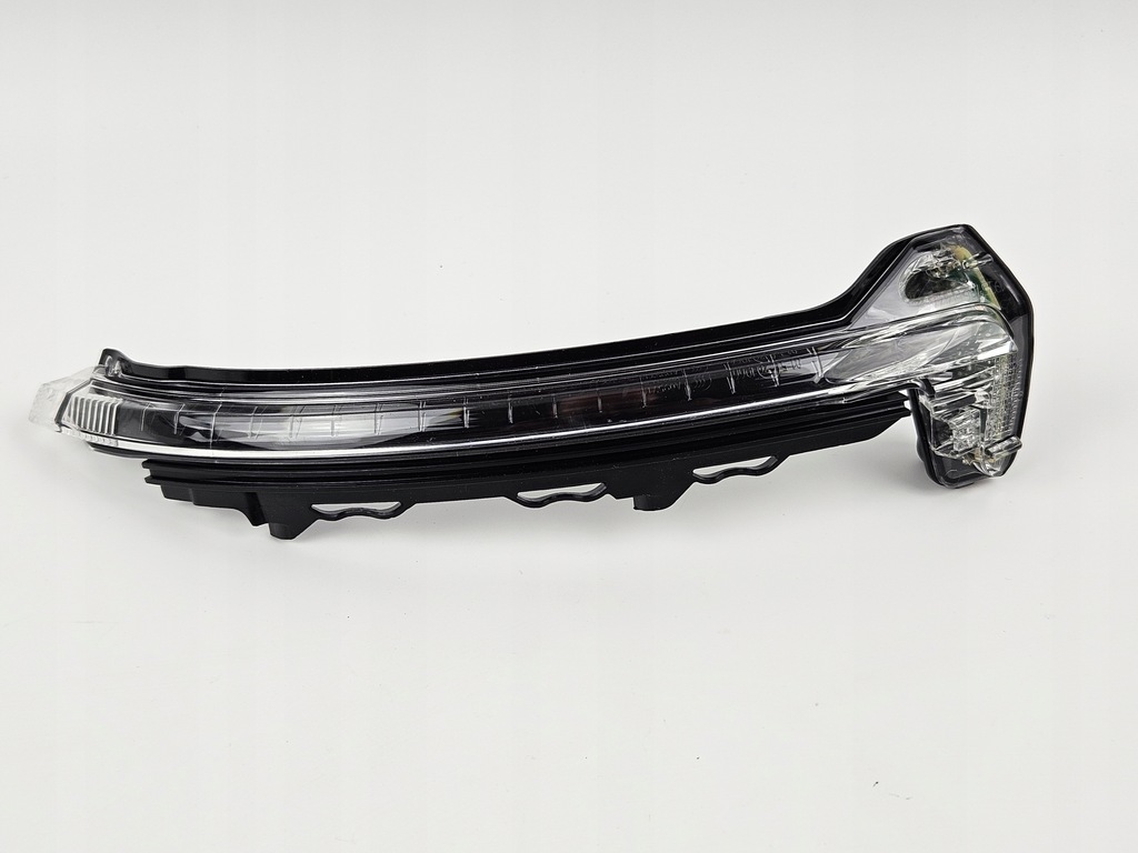 фото №1, Audi tt ttrs r8 8s0 поворотник дзеркало лівий 8s0949101a новий oryg.