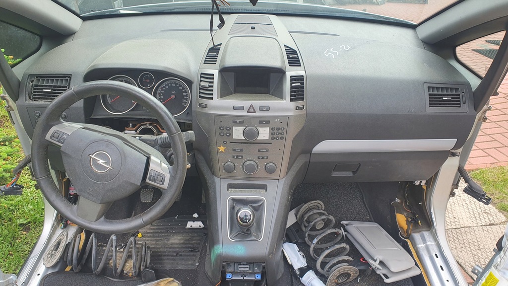 фото №1, Приборная панель приборная консоль opel zafira b