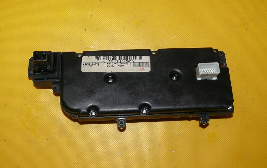 фото №3, Панель управление радио радио nissan quest iii