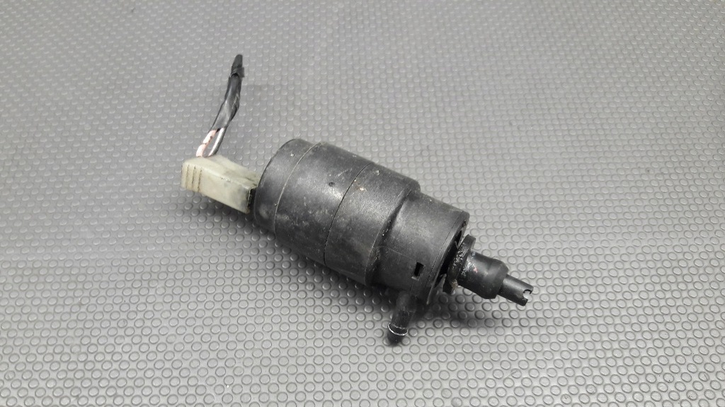 фото №1, Помпа розпилювача lancia lybra