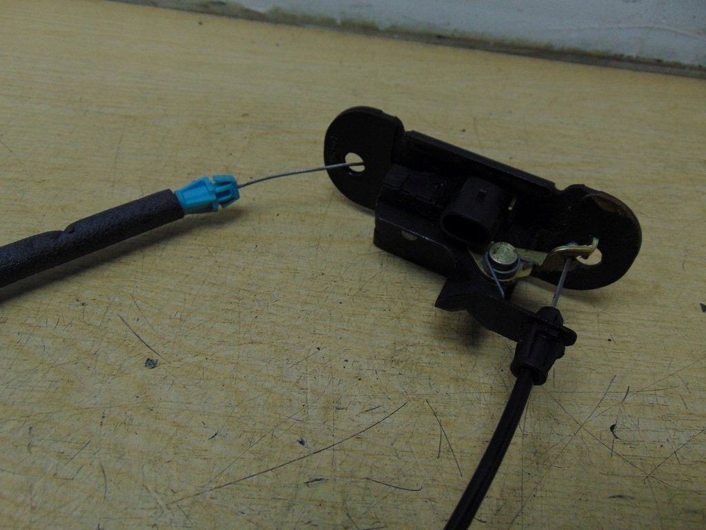 фото №7, Замок крышки багажника задняя chevrolet tahoe ii 1999-