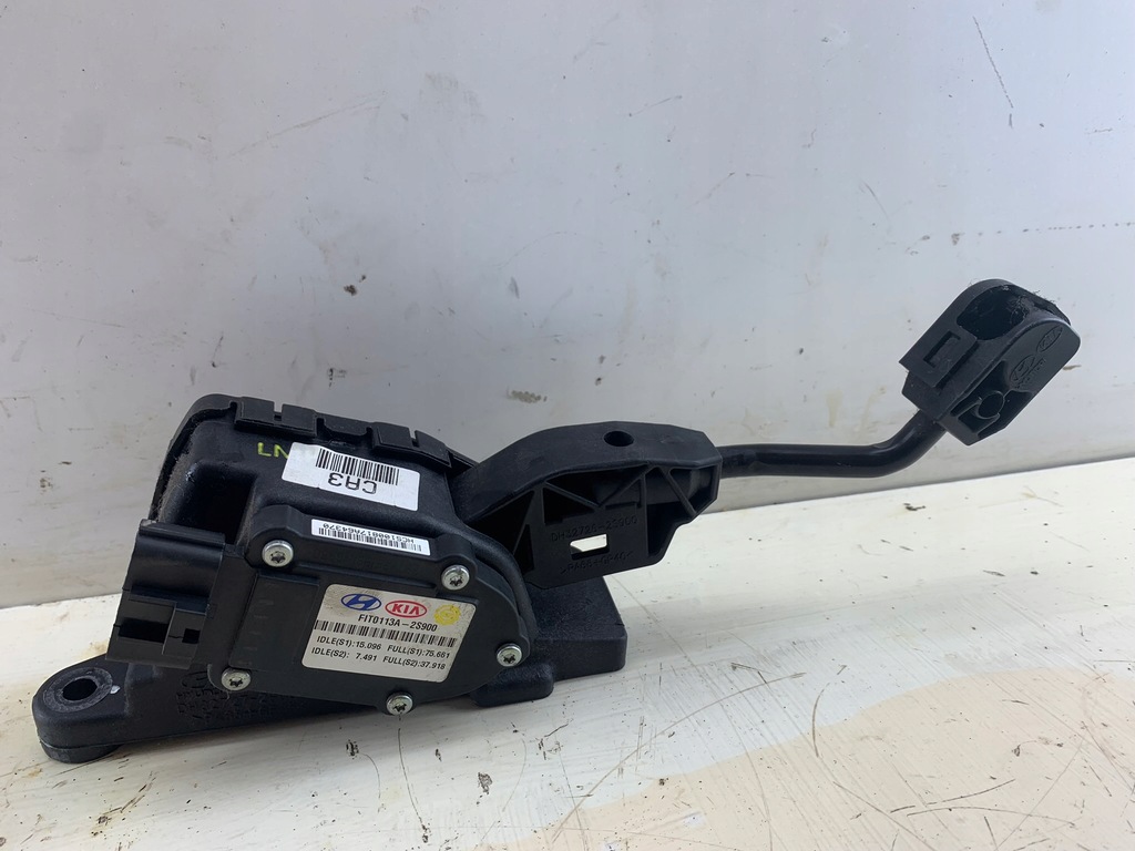 фото №1, Hyundai ix35 потенціометр газу 0113a-2s900