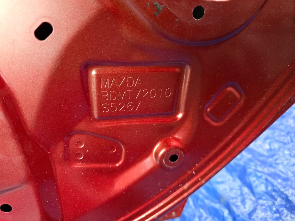 Mazda 3 3 2019- дверь правый  задняя bdmt72010 в Украине