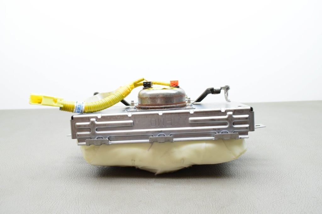 Купити Подушка подушка безпеки пасажира lexus rx _l2_ 8214048051 2016