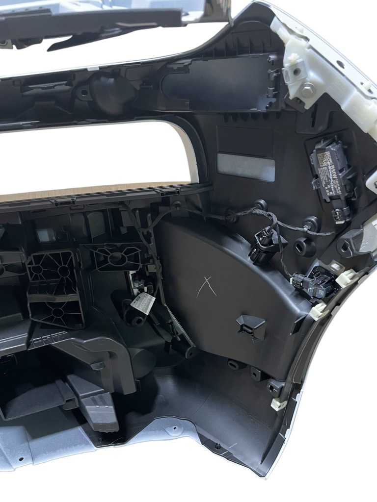 Бампер перед pdc електропроводка bmw i7 7 g70 m-pakiet a96 usa Зі Шроту