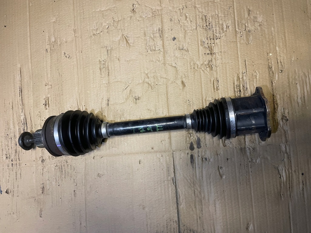 фото №1, Audi q5 80a привідний вал 80a407271f