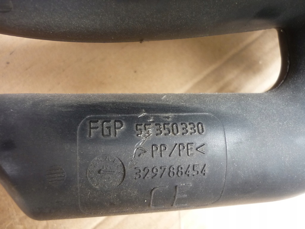 фото №10, Повітрозабірник повітря opel zafira b 2.2 z22yh 150km 55350330 90531007