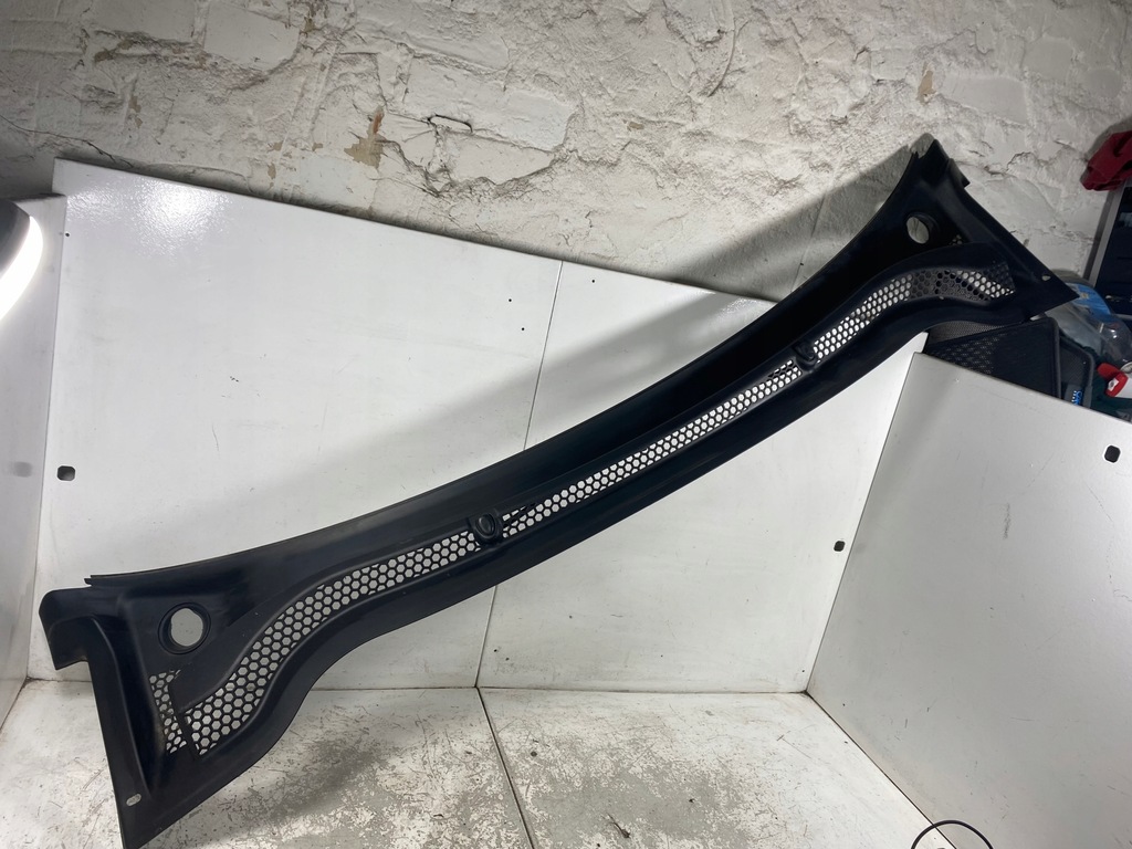 фото №1, Жабо верхний перед peugeot rcz ym21605080