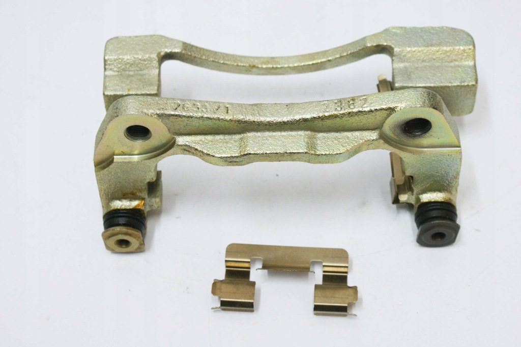 фото №1, Скоба суппорт ham toyota corolla hilux hiace