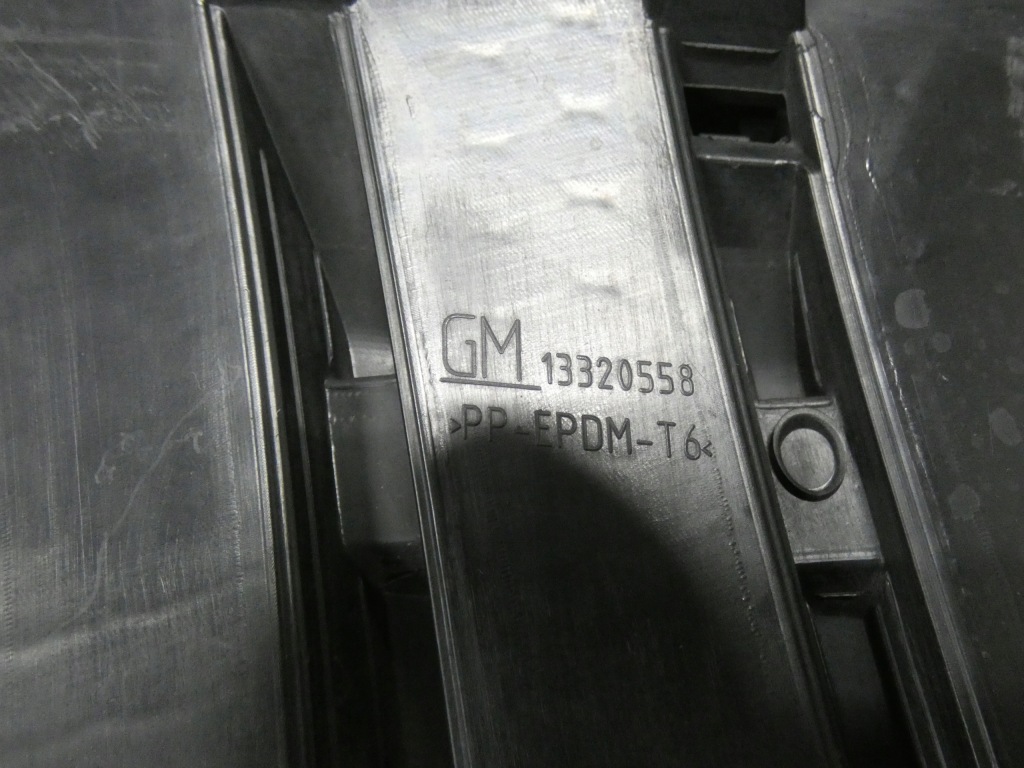 Решітка радіатора, решітка радіатора buick insignia regal Ціна