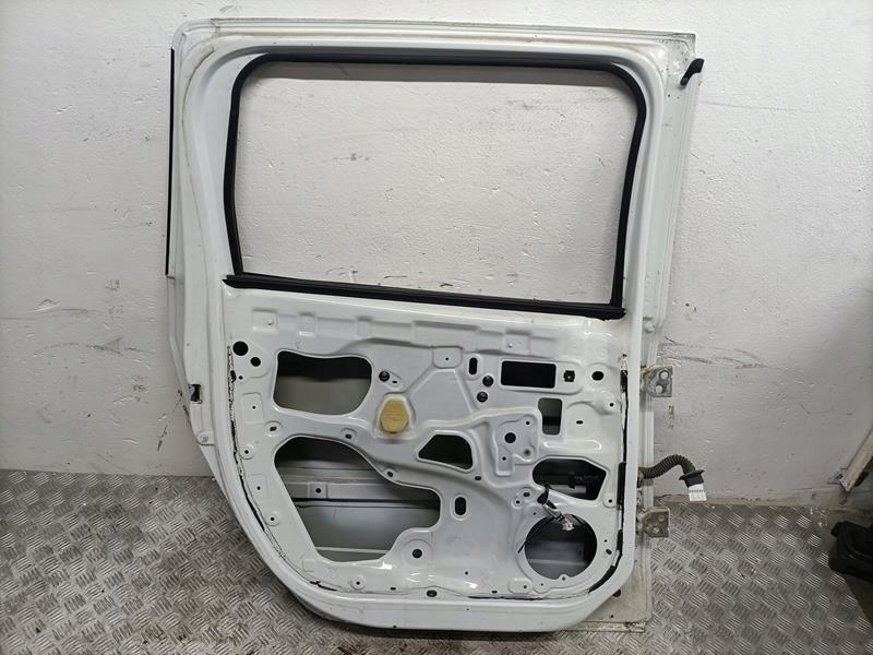 фото №4, Двері лівий задня dacia lodgy