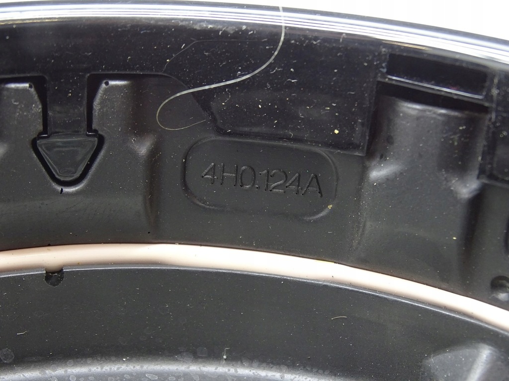 фото №9, Повітропровід шкіра пелюстки перемикання мультифункція multi audi a7 4g 8x0419091m