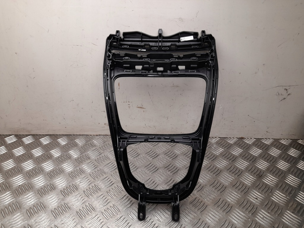 фото №6, Mercedes w213 e-klasa панель средний dekor консоли туннель среднего