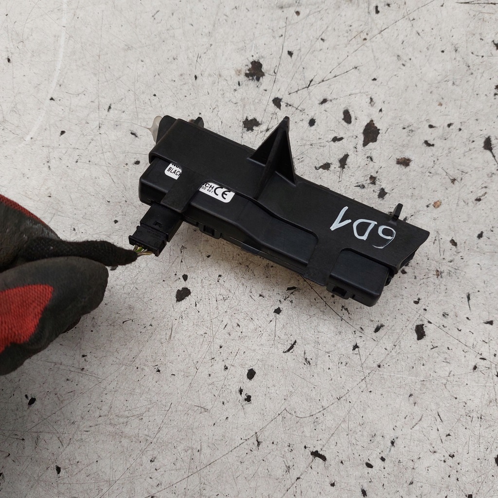 фото №15, Opel astra j insignia a модуль замка центрального