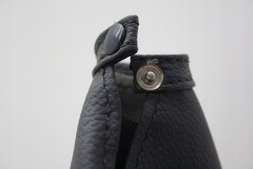 фото №3, Чехол рычаг переключения передач renault espace iv 8200112658