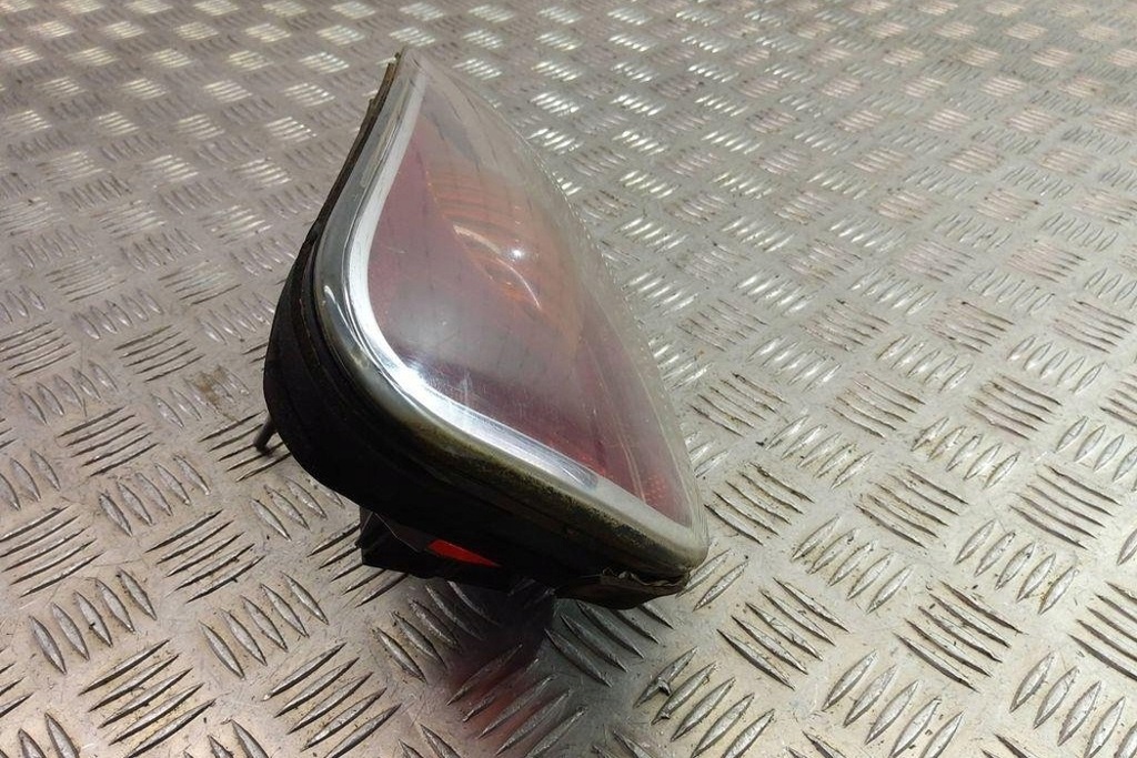 фото №13, Лампа права задня mini cooper r50, r53 89023373 1.6l бензиновий 2003