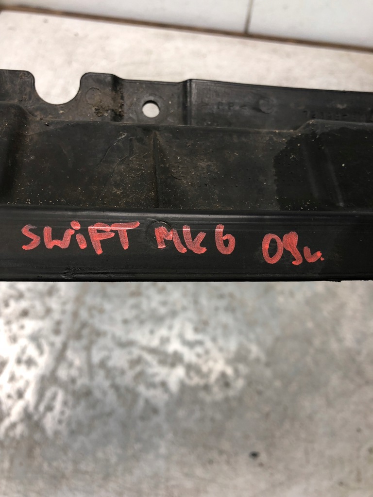 фото №6, Воздуховод воздуха suzuki swift mk6 72398-63j0