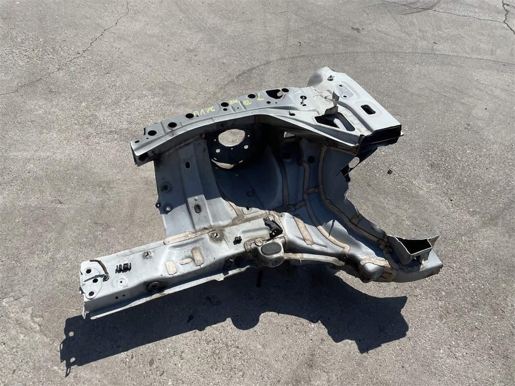 фото №9, Четверть лонжерон подкрылок левый перед цвет 650 mercedes w176 a250 12-