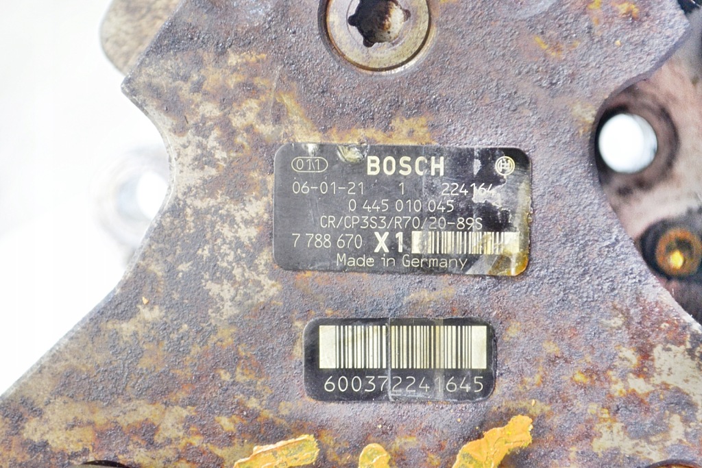 Bmw bosch насос впрыскная 0445010045 7780670 x1 Оригинал
