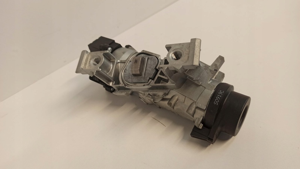 фото №5, Audi a1 82a замок зажигания ключ 82a837220 1k0905851