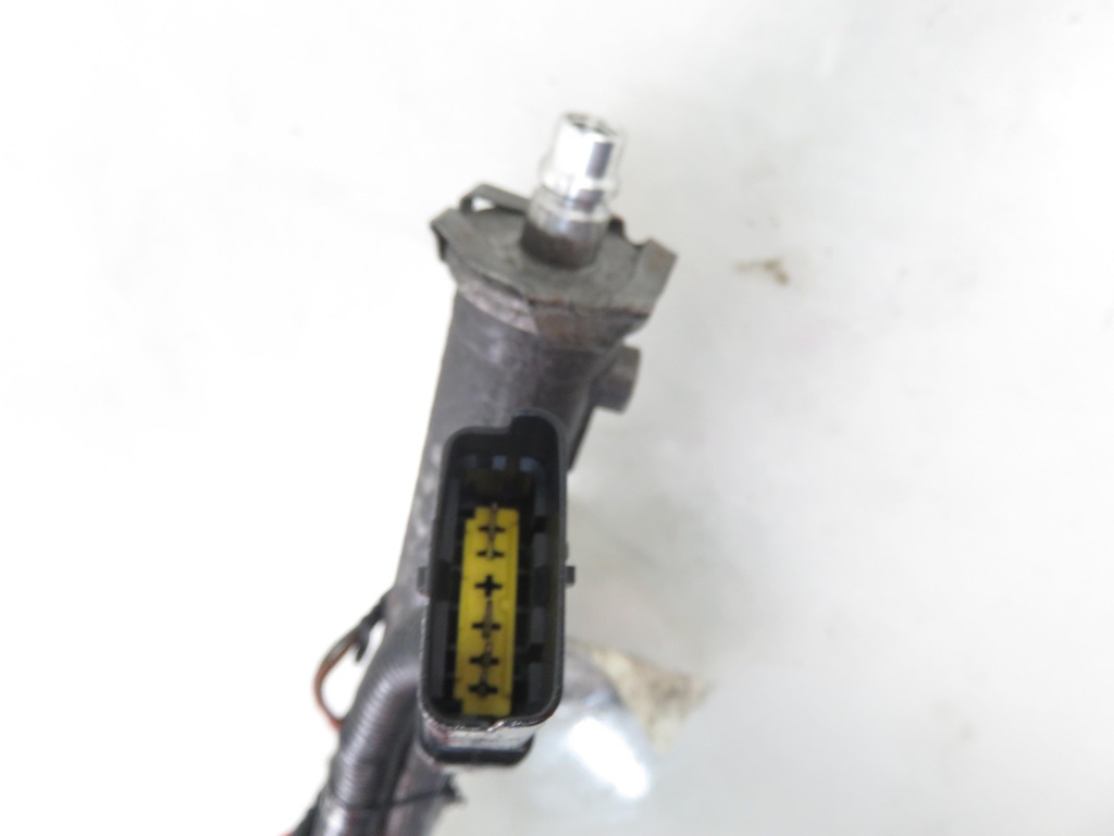 фото №6, Молдинг упорскування fiat stilo 1.6 16v iwp109