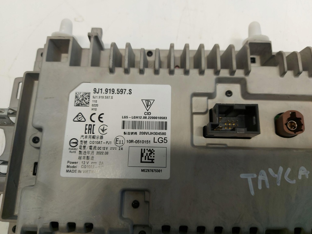 фото №5, Porsche taycan 4s 9j1 2022 счетчик дисплей навигации navi 9j1919597s