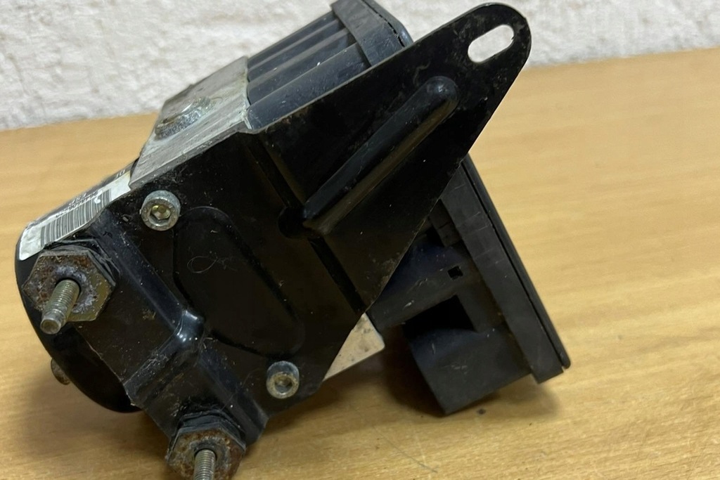 фото №10, Насос abs citroën c5 i dc_ 9648606980 3.0l бензиновий 152kw 2002