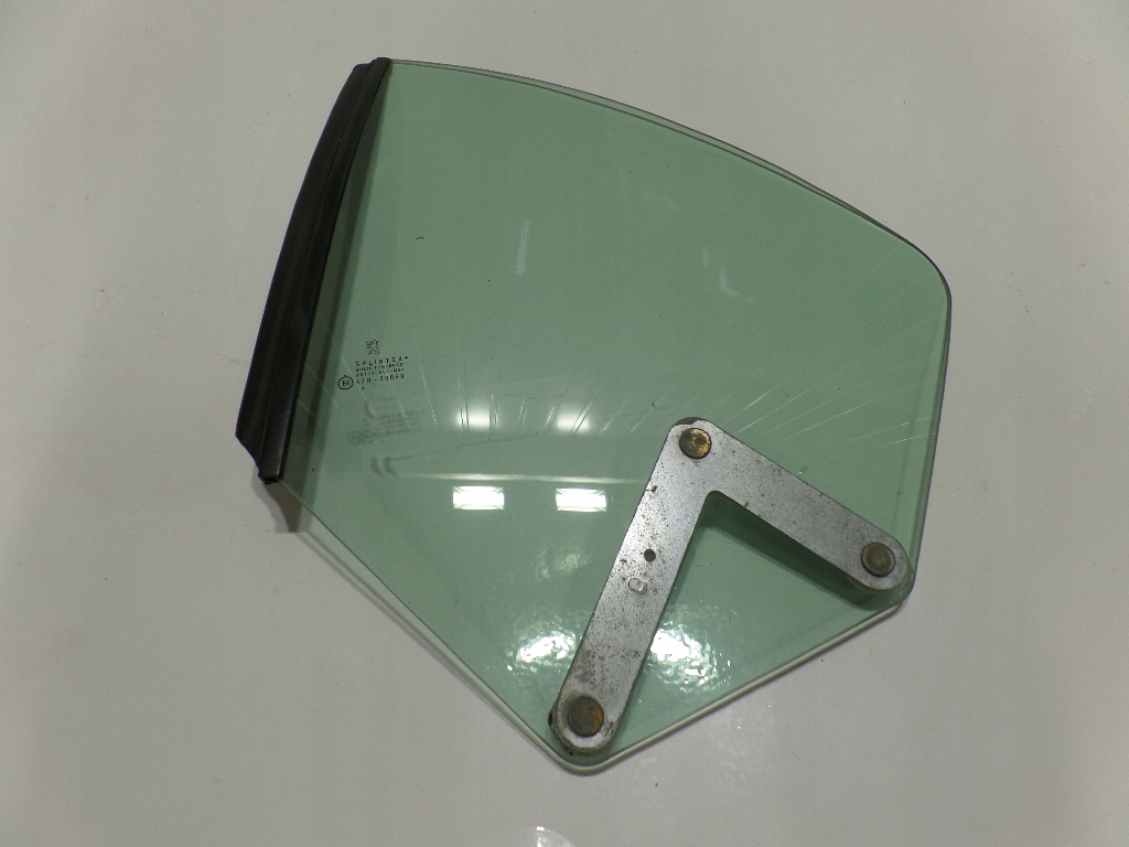 фото №1, Peugeot 206 cc скло кузовна задня задня