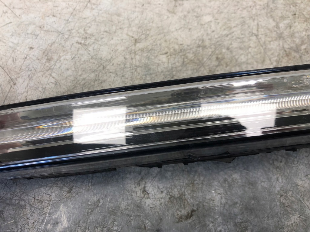 Фара поворотник led drl левый porsche cayenne 7p5941181j Недорого