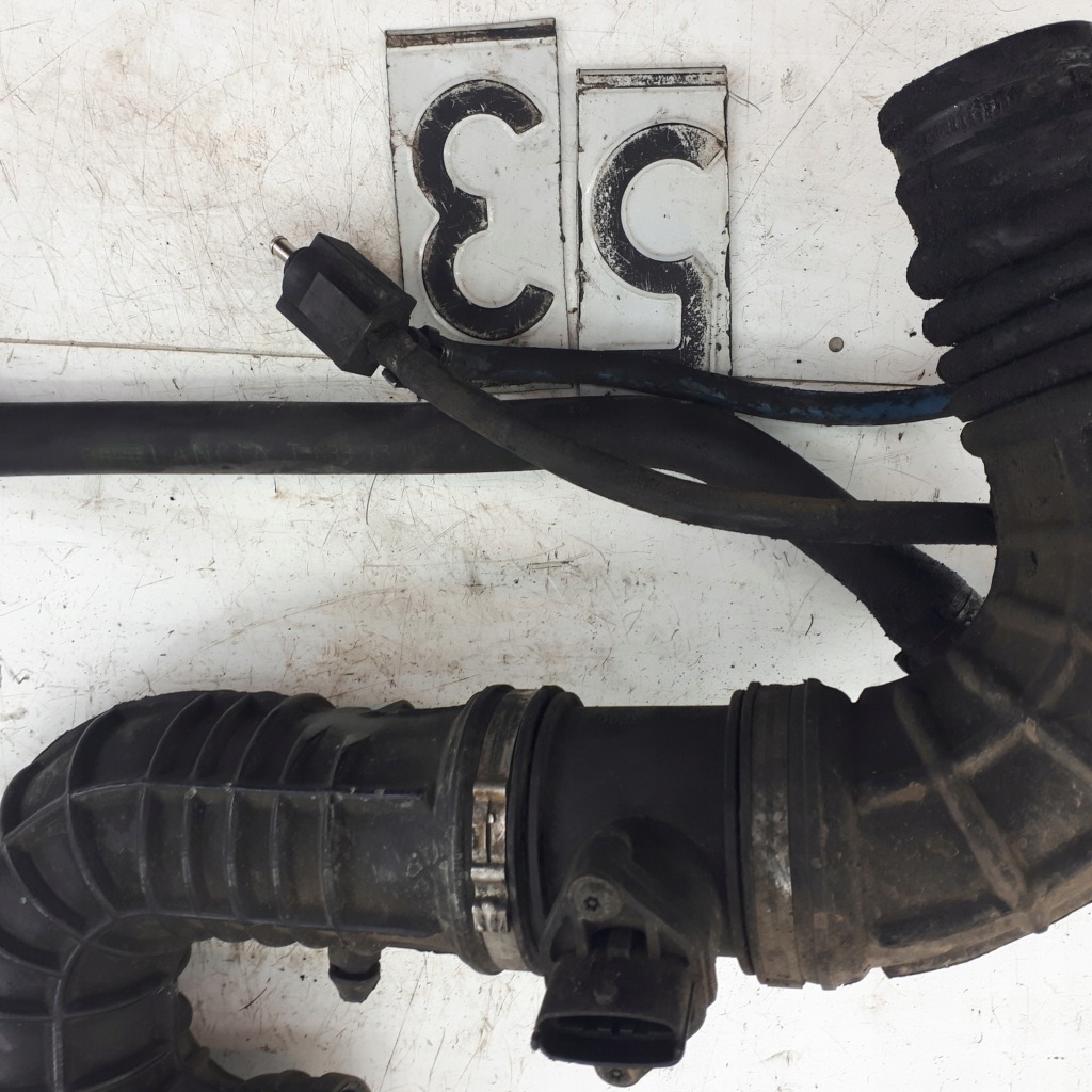 фото №3, Alfa romeo147 расходомер 0281002309