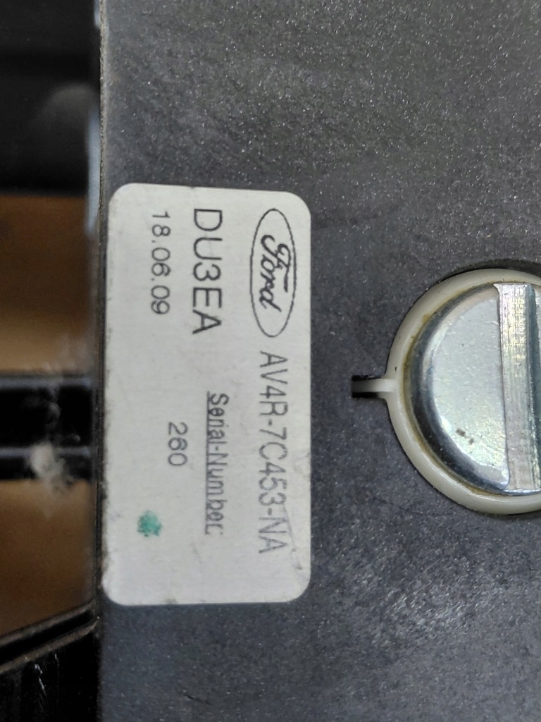 Ford kuga mk1 2.0 tdci кулиса  тросы переключения передач av4r-7c453-na Цена