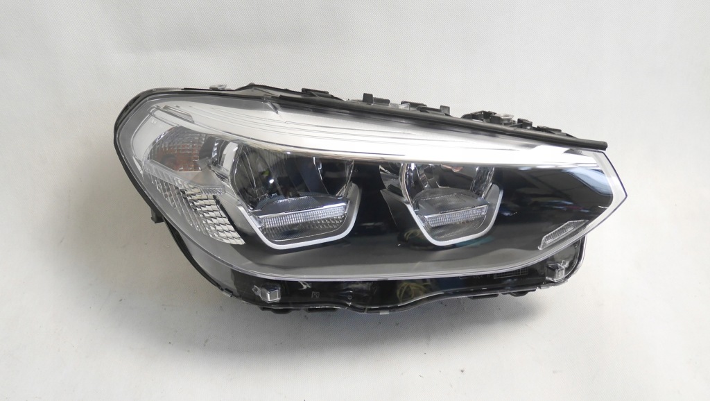 фото №1, Bmw x3 g01 x4 g02 лампа права led комплектна usa ameryka 7494098